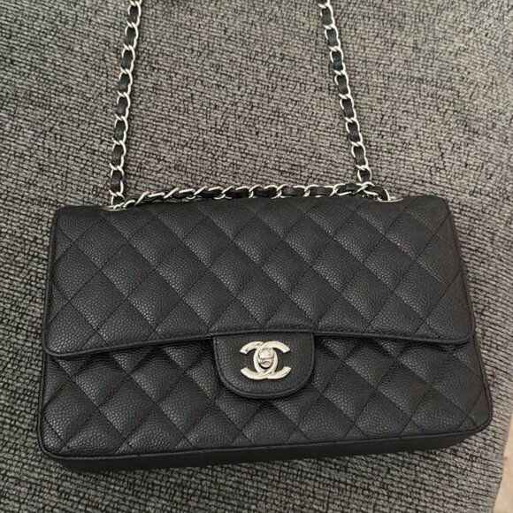 Chanel Black Caviar medium double flap handbag - Picture 1 of 8